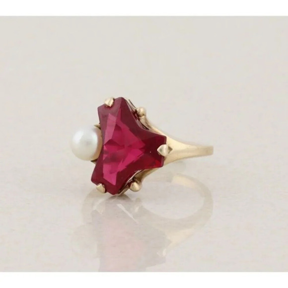 10k Yellow Gold Lab Created Ruby & Freshwater Pearl Ring Size 7 1/4 - Picture 5 of 7